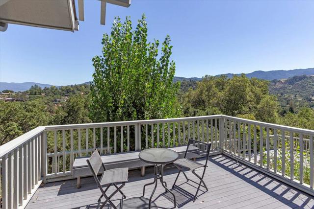 13434 Old Oak Way, Saratoga CA: https://media.crmls.org/mediaz/02dcb5c2-061c-43aa-b3a3-eae7ef2f0fa5.jpg