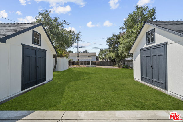 746 Valley View Avenue, Monrovia CA: https://media.crmls.org/mediaz/02ddaef6-a511-4fd0-89df-aace4adc2da6.jpg