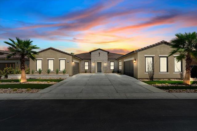 57870 Stone Creek W Trail, La Quinta CA: https://media.crmls.org/mediaz/02dec1f5-7700-4d3d-a774-7bcd6c2b502c.jpg