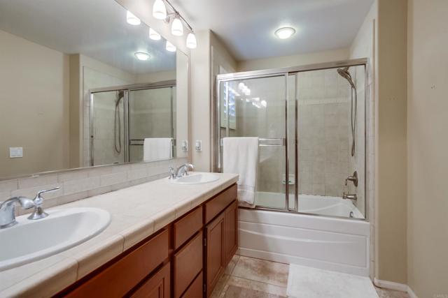 Detail Gallery Image 24 of 57 For 2174 Desert Hare Ct #105,  Chula Vista,  CA 91915 - 3 Beds | 2/1 Baths