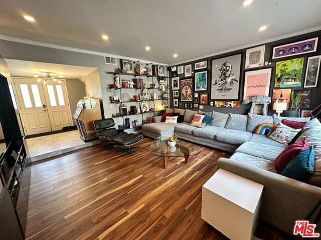 13735 Aldergrove Street, Sylmar CA: https://media.crmls.org/mediaz/02e3de81-c2ba-45fd-b7f9-6a8ab7474041.jpg