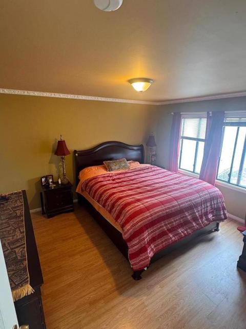 239 Miriam Street, Daly City CA: https://media.crmls.org/mediaz/02e47319-2643-4055-80b3-c60e341ce0ab.jpg