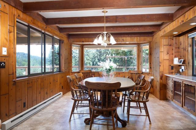 16400 Highway 9, Boulder Creek CA: https://media.crmls.org/mediaz/02e477bc-5c5e-4421-84a4-3751e505e866.jpg