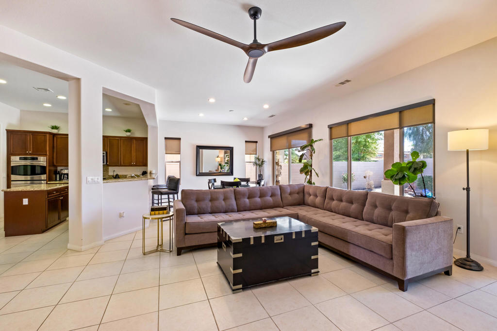 MLS #219135354PS image #4