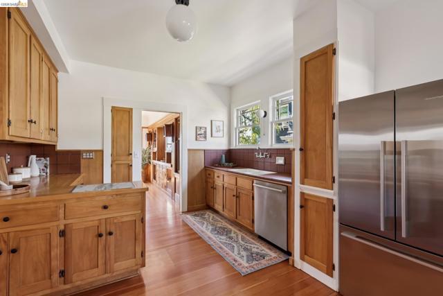 Image 31 of 60 For 938 San Benito Rd