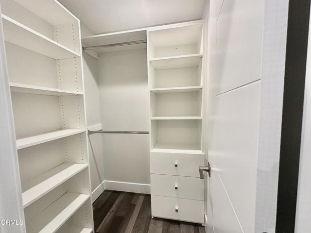 Detail Gallery Image 17 of 30 For 10462 Yarmouth Ave, Granada Hills,  CA 91344 - 4 Beds | 2 Baths