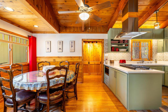 25445 Palomar Road, Idyllwild CA: https://media.crmls.org/mediaz/02e8516f-1399-4402-a9d1-b9fa0c3b647e.jpg