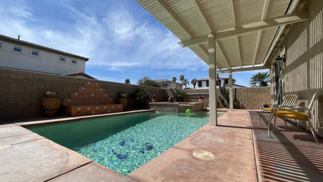 82549 Tivoli Court, Indio CA: https://media.crmls.org/mediaz/02e9b73e-ca4e-4171-b45e-83d9a2efd1a5.jpg