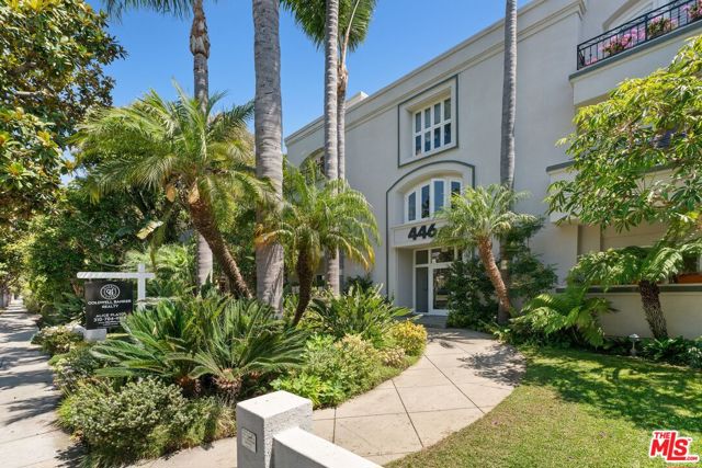 446 San Vicente Boulevard, 106 photo 37