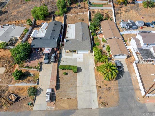 Detail Gallery Image 21 of 27 For 19065 Envoy Ave, Corona,  CA 92881 - 3 Beds | 2 Baths