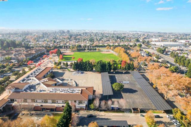 328 C St, Hayward CA: https://media.crmls.org/mediaz/02eed73a-f3d6-47ef-9619-b5afec8e184c.jpg