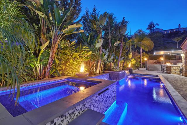3615 Corte Claro, Carlsbad CA: https://media.crmls.org/mediaz/02ef8170-2c7e-4567-9e7d-a70d3bae7a04.jpg