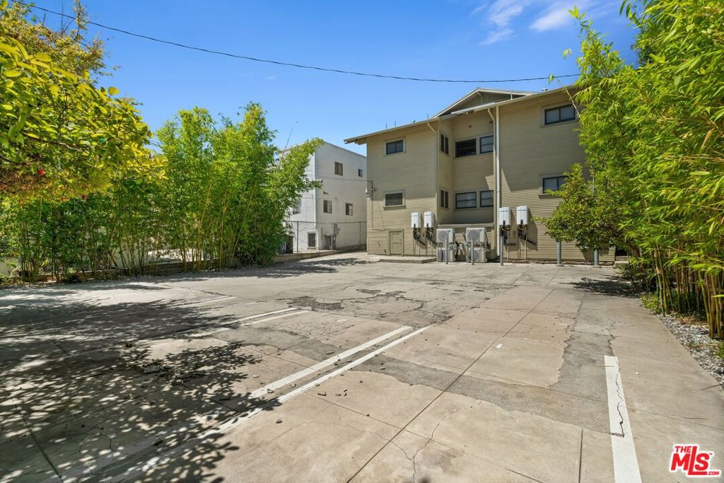MLS #26655511 image #32