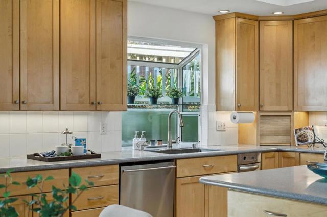 71 Club Drive, San Carlos CA: https://media.crmls.org/mediaz/02f01de9-ba06-4b65-9856-c91d9b125909.jpg