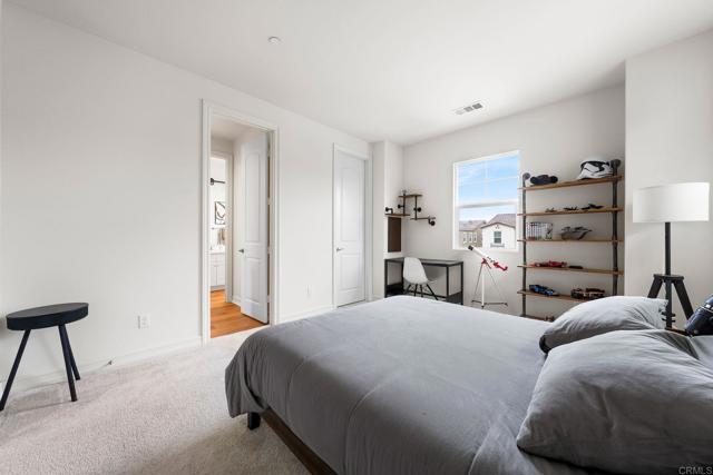 1228 Spivey Rd, Chula Vista CA: https://media.crmls.org/mediaz/02f12286-b44d-49a6-923c-4768045ad0da.jpg
