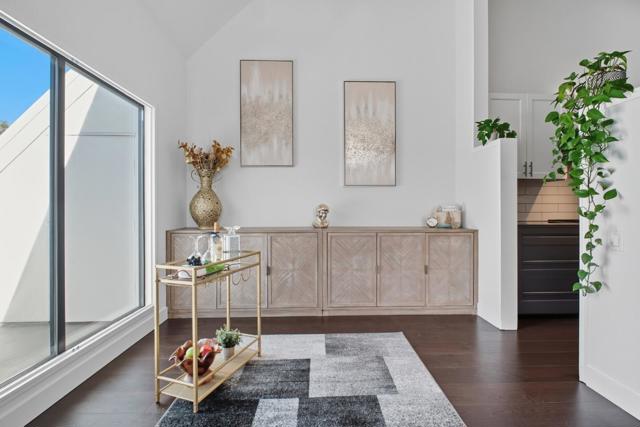 831 Balboa Lane, Foster City CA: https://media.crmls.org/mediaz/02f2a994-33c0-4e18-af08-e2735bbf1b48.jpg