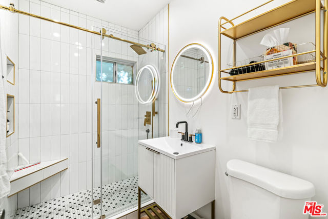 Image 33 of 75 For 502 Calle Santa Rosa