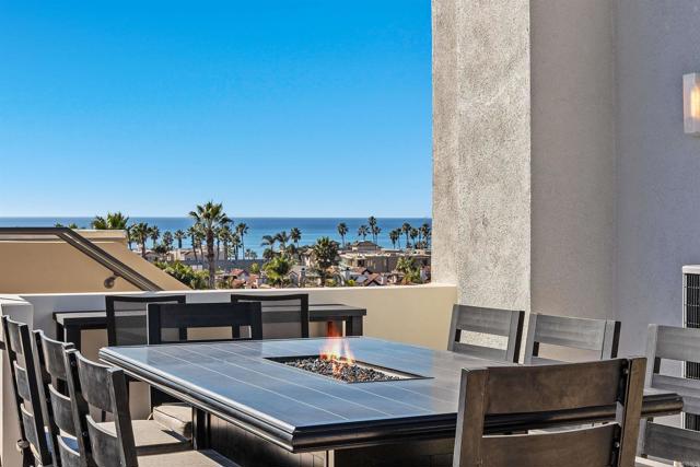 Detail Gallery Image 6 of 55 For 401 N Coast Hwy #301,  Oceanside,  CA 92054 - 3 Beds | 3 Baths
