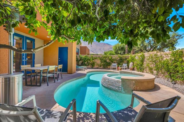922 Alejo Vista, Palm Springs, CA 92262