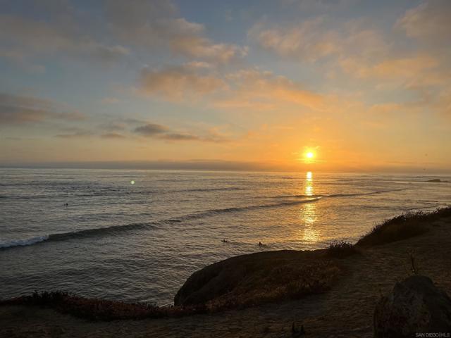 Image 12 of 13 For 5490 La Jolla Blvd  K213