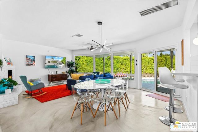 2324 N Girasol Avenue, Palm Springs, CA 92262