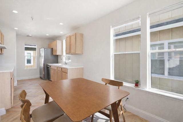 Image 11 of 26 For 110 Library Lane