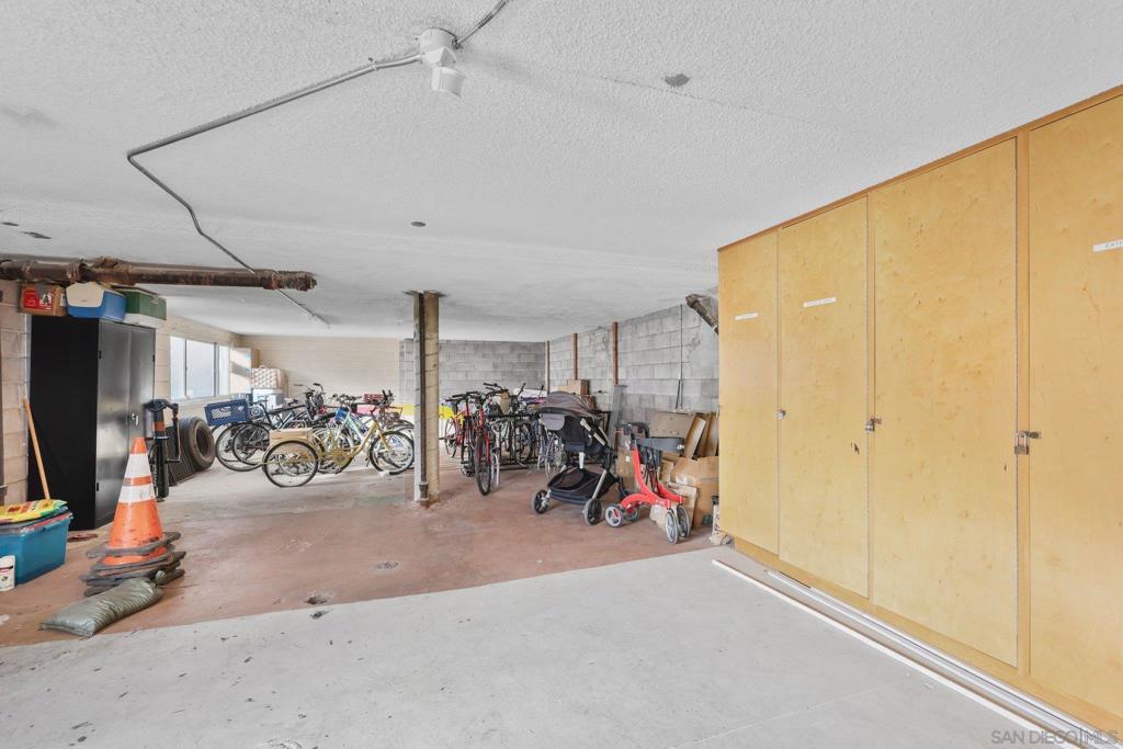 4180 Louisiana St - photo 15