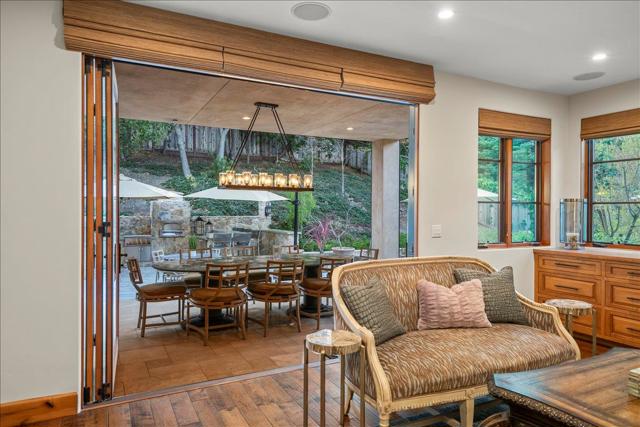 1571 Fairway Drive, Los Altos CA: https://media.crmls.org/mediaz/02f8a536-75ca-4a1e-8c2e-b10652c6de72.jpg