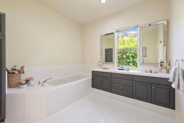4071 Los Altos Drive, Pebble Beach CA: https://media.crmls.org/mediaz/02f8b5fd-d9ce-4530-9ba1-ab545b62f3ac.jpg