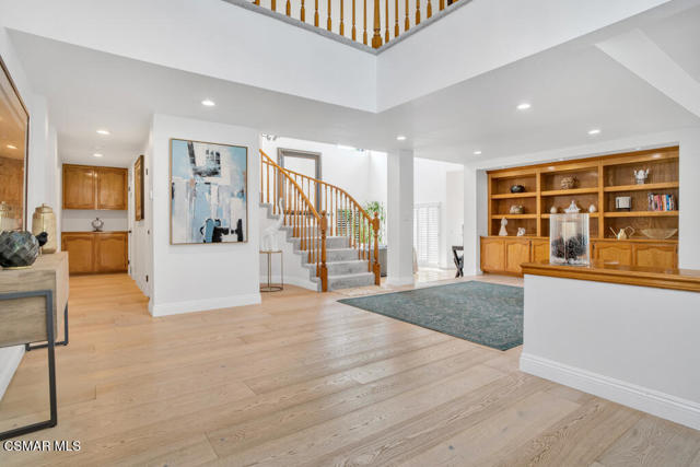 6057 Rainbow Hill Road, Agoura Hills CA: https://media.crmls.org/mediaz/02f8db83-d55f-493e-9d8f-023b3022a816.jpg