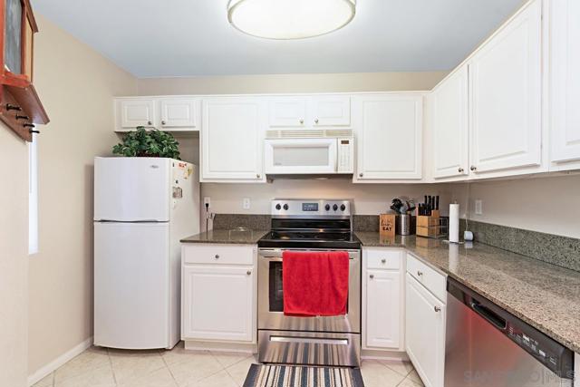 7455 Charmant Dr, San Diego CA: https://media.crmls.org/mediaz/02f90d14-3791-40a3-8bab-f3cb9f6bd4b0.jpg