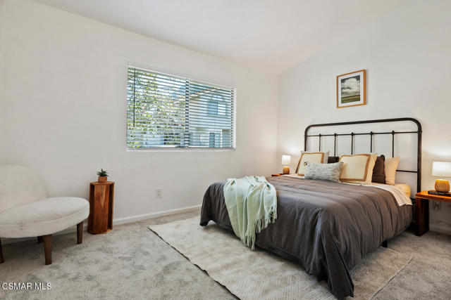 866 Paseo Tosamar, Camarillo CA: https://media.crmls.org/mediaz/02fa5c5e-be9f-48e4-bffb-4615059eb453.jpg