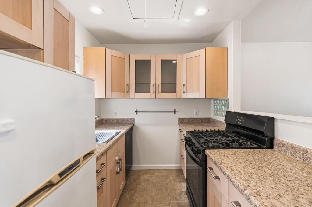 215 Lolita Street - photo 17