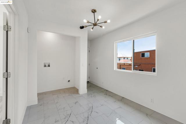 2906 Adeline St, Oakland CA: https://media.crmls.org/mediaz/02fbb435-cf03-455c-afe9-1efdb5b28666.jpg