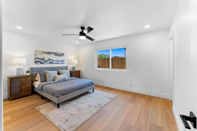3827 Westgate Place, San Diego CA: https://media.crmls.org/mediaz/02fbd66f-cce4-4e3f-9d81-3a298024e4bd.jpg