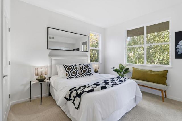 1982 W Bayshore Road, East Palo Alto CA: https://media.crmls.org/mediaz/02fc511c-85a0-4676-98c2-a49382da5db7.jpg