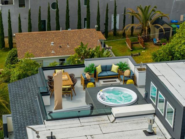 508 N Tremont Street, Oceanside CA: https://media.crmls.org/mediaz/02fc5267-c746-4bcd-8583-40a862a1a450.jpg