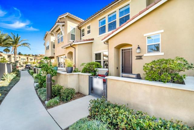 Detail Gallery Image 1 of 1 For 1130 Delpy View Point, Vista,  CA 92084 - 3 Beds | 2/1 Baths