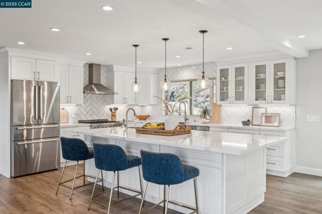 1019 Silverhill Drive, Lafayette CA: https://media.crmls.org/mediaz/02fce857-9cec-421c-b0c9-3d80187fb67a.jpg