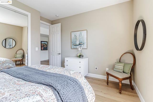 104 Seacliff Court, Richmond CA: https://media.crmls.org/mediaz/02fd4afe-f24e-4d08-8fed-aa2279de4023.jpg