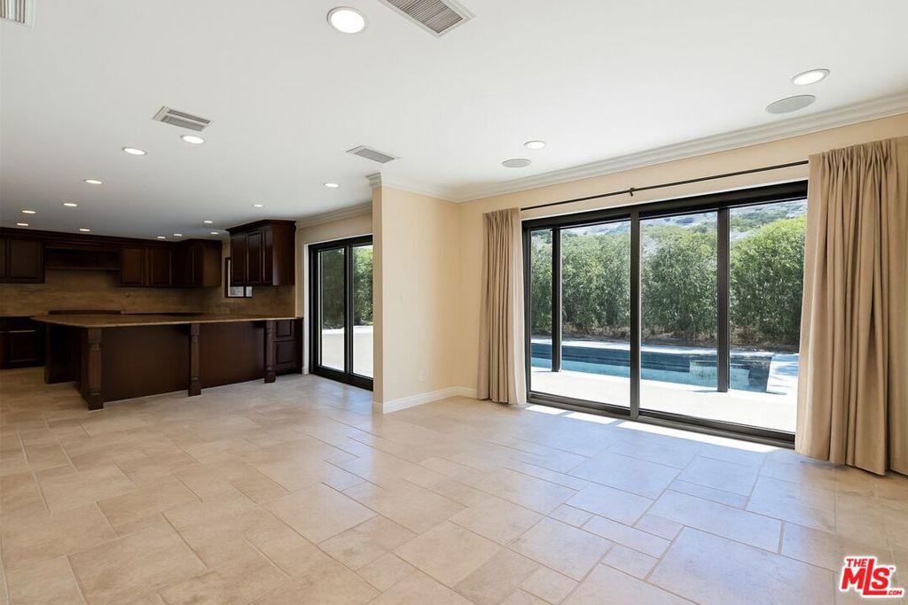 MLS #25625281 image #6