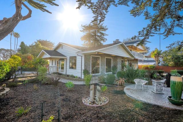 320 Cliff Drive, Aptos CA: https://media.crmls.org/mediaz/02fe6a88-1512-4f3e-a945-af8d752b9aa7.jpg