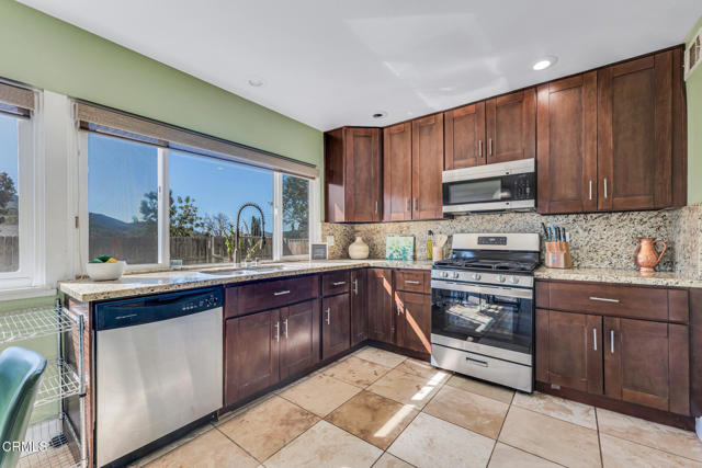 Detail Gallery Image 8 of 31 For 3362 Corning St, Thousand Oaks,  CA 91320 - 4 Beds | 2 Baths