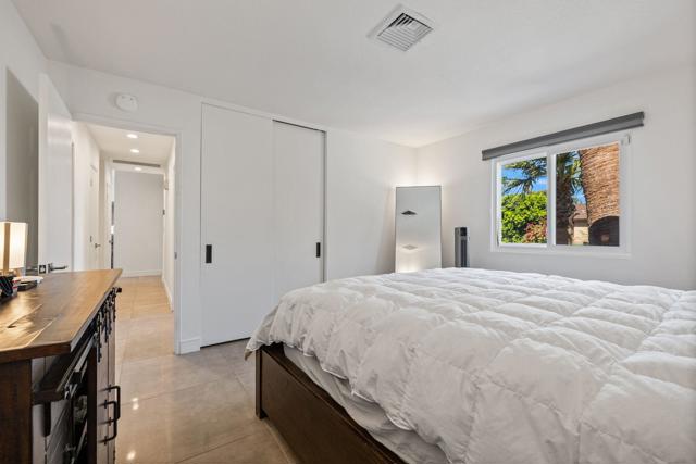 2777 E San Juan Road, Palm Springs CA: https://media.crmls.org/mediaz/02fee44d-a23d-4f20-9ecd-d4a6fe389d03.jpg