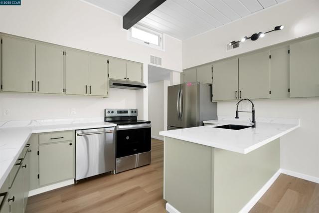 197 Carolos Drive, Pacheco CA: https://media.crmls.org/mediaz/02fff2ab-4e34-42d6-8eea-42a68b4313c4.jpg