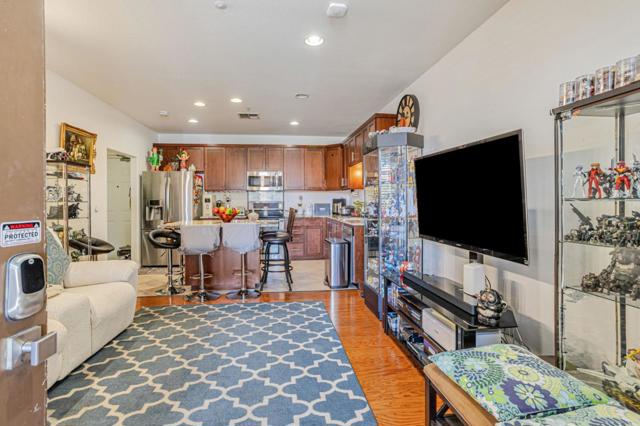 88 N Jackson Avenue, San Jose CA: https://media.crmls.org/mediaz/0300939e-5da8-443d-b6be-abb1674527df.jpg
