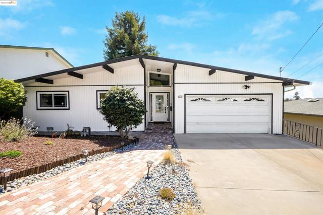 4329 Lawrence Dr, Castro Valley CA: https://media.crmls.org/mediaz/03011abc-3e31-4f6b-af60-61b64ebb7629.jpg