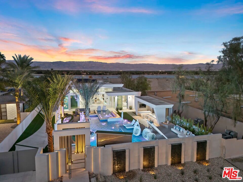 MLS #25630025 image #1