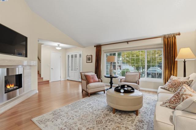 7653 Turquoise St, Dublin CA: https://media.crmls.org/mediaz/030362c1-b578-40bf-81fc-5f9f8b03bb0c.jpg
