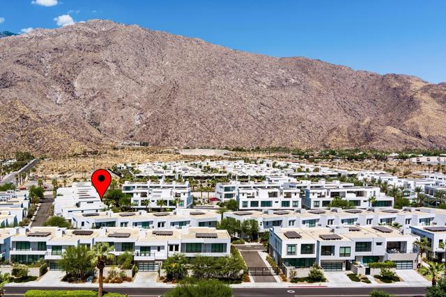 294 Mayfair Way, Palm Springs, CA 92264